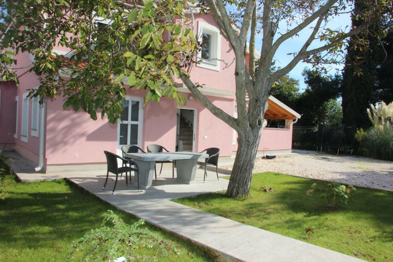 Vacation House "Viola" Fažana Exteriör bild